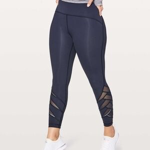 Lululemon Motionful 7/8 Tight 25" Midnight Navy Size 4